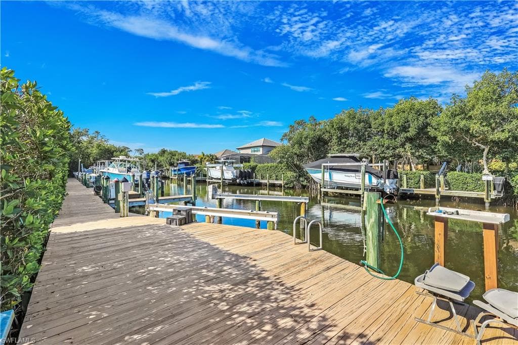 15930 Catalpa Cove DR-38