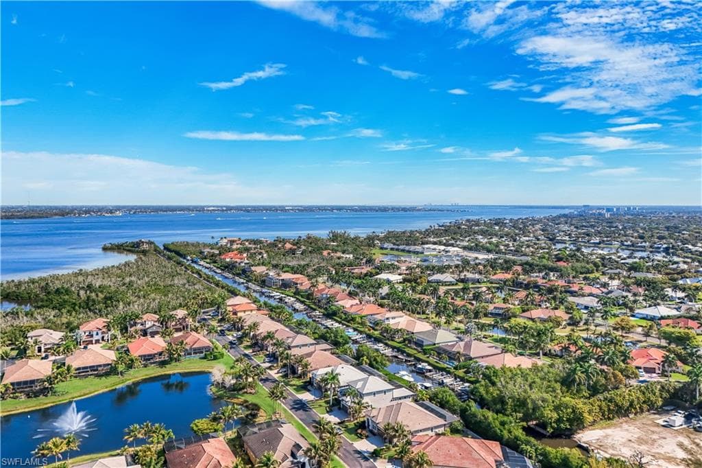 15930 Catalpa Cove DR-42