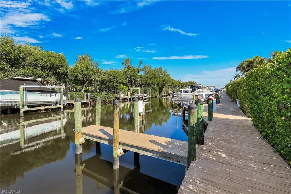 15930 Catalpa Cove DR-37