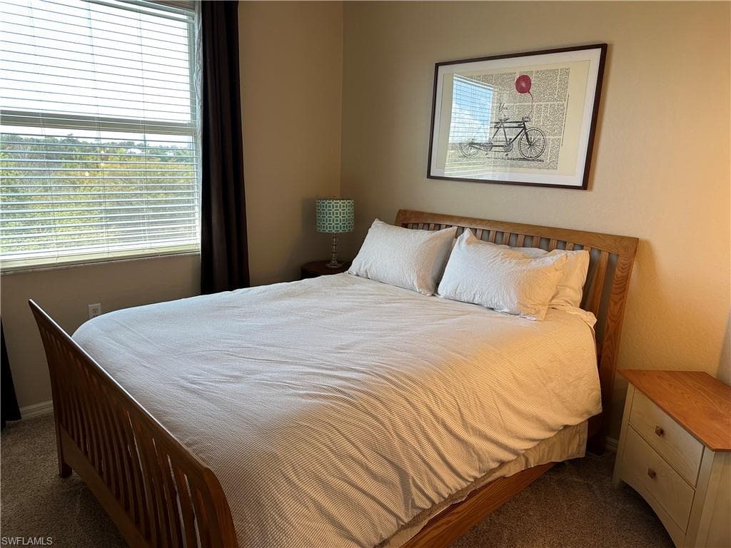 8470 Kingbird LOOP 1050-12
