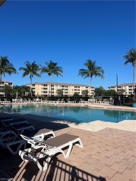 8470 Kingbird LOOP 1050-19