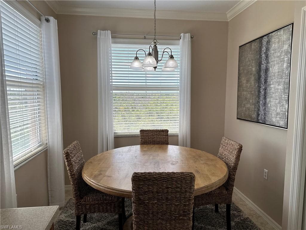 8470 Kingbird LOOP 1050-8