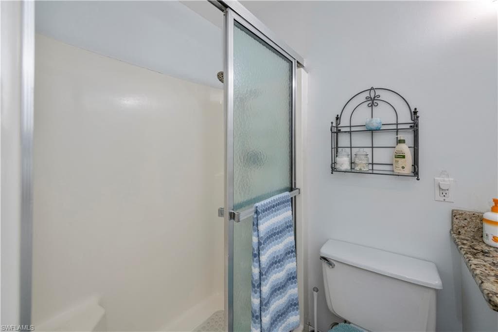 5705 Harbour Club RD-23