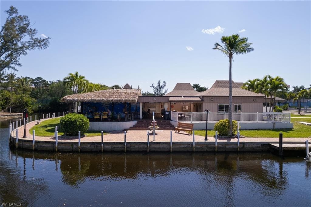 5705 Harbour Club RD-43