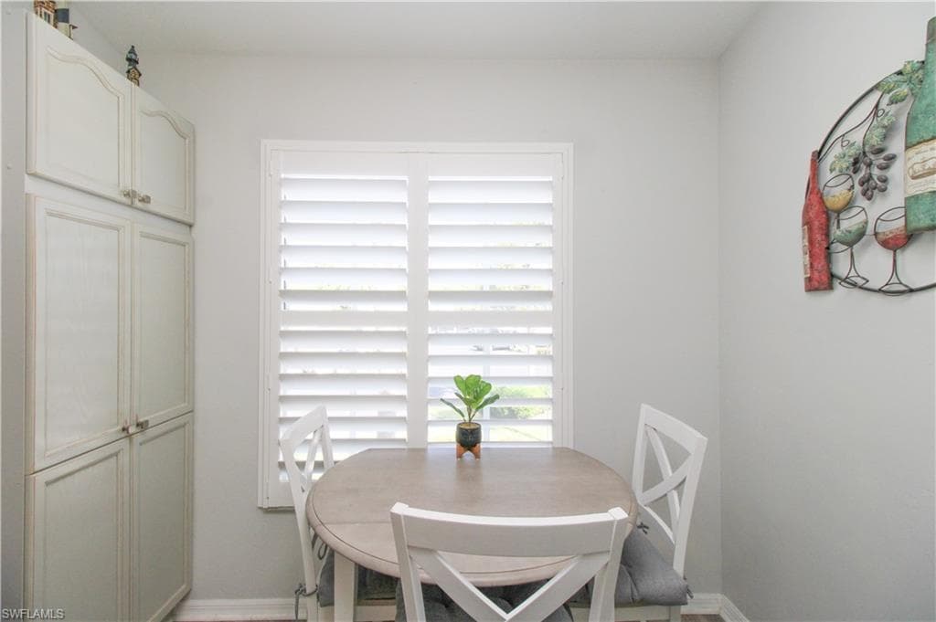 28280 Pine Haven WAY 93-26