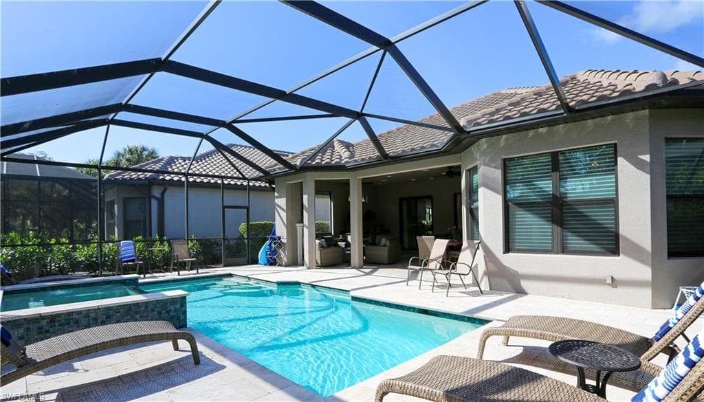 10155 Coconut RD-32