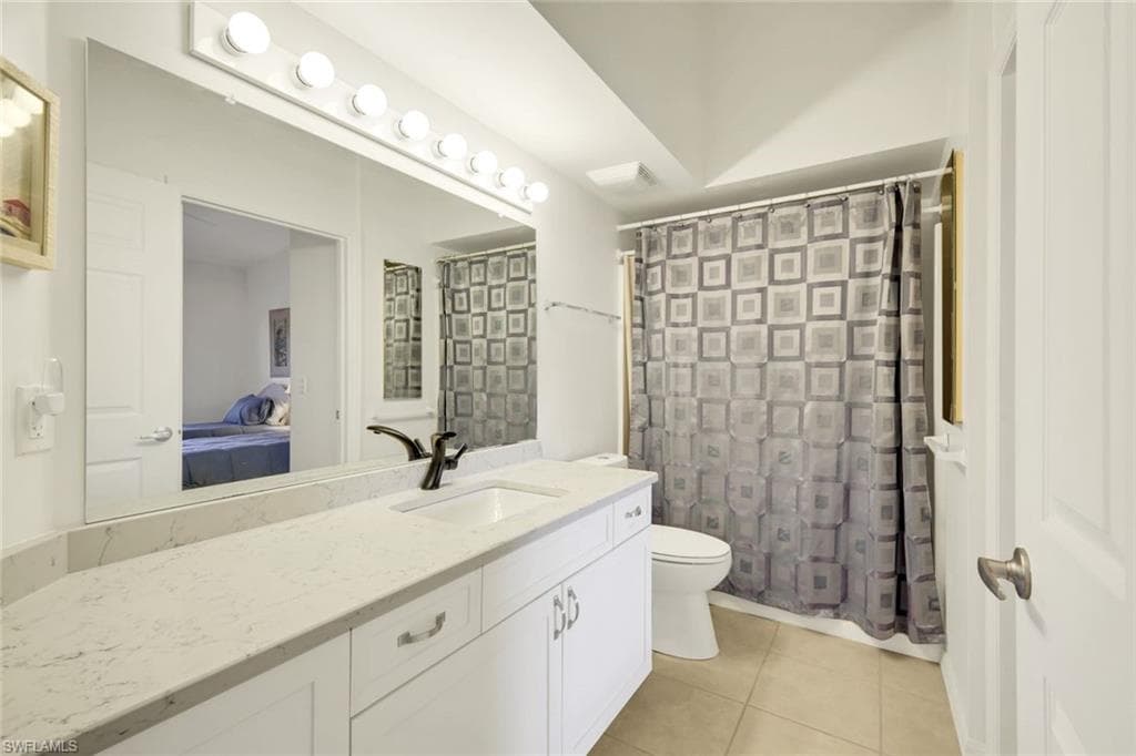 28851 Bermuda Lago CT 304-17