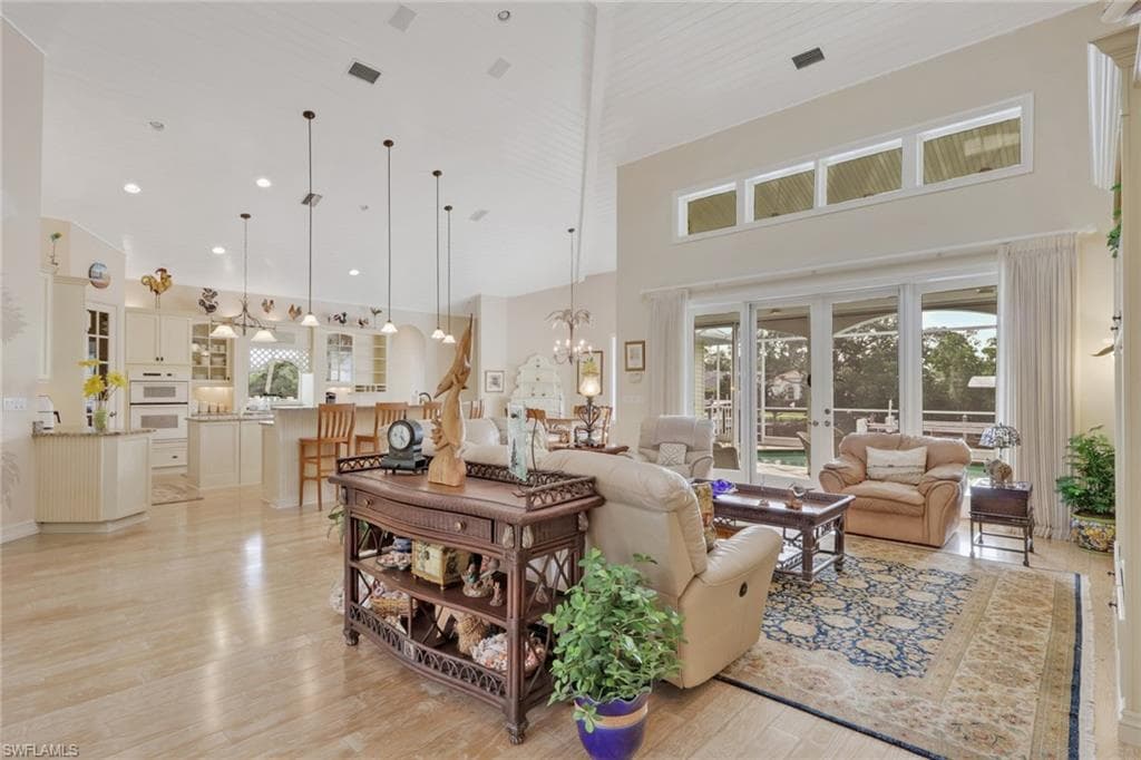 1510 Chesapeake AVE-6