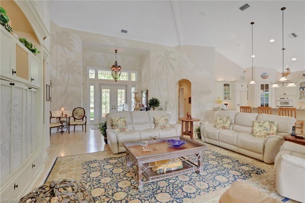 1510 Chesapeake AVE-4
