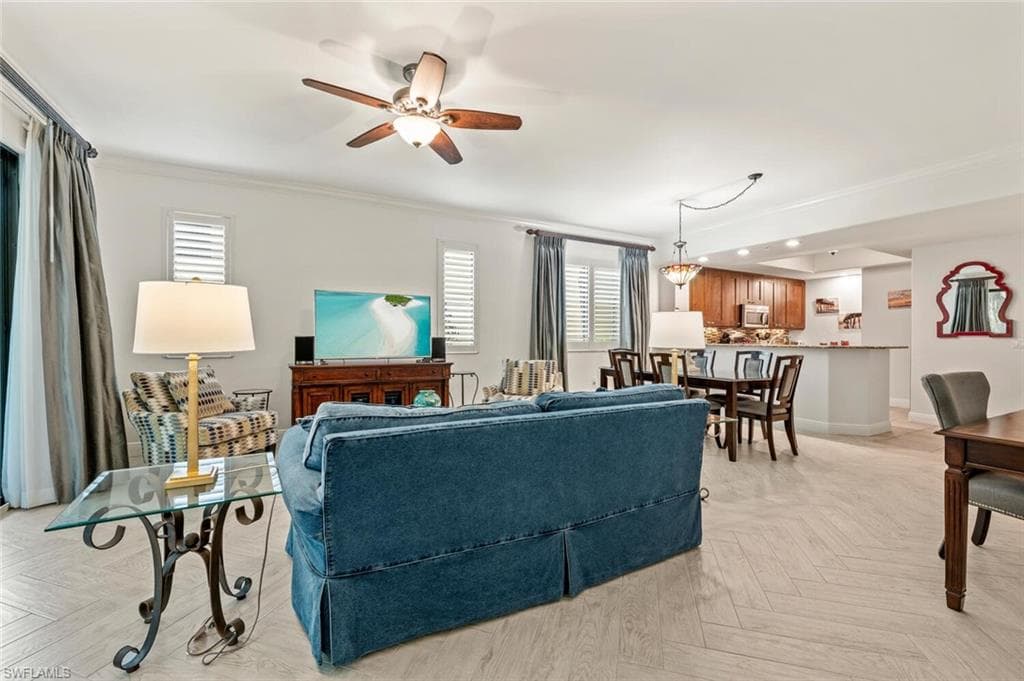 1035 SANDPIPER ST F-104-3
