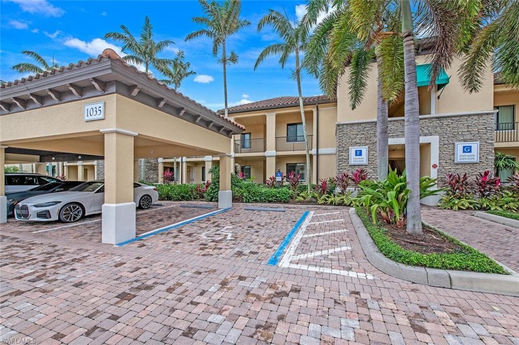 1035 SANDPIPER ST F-104-18