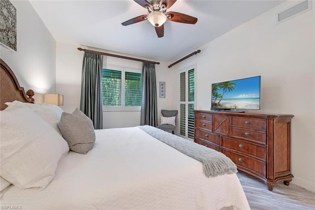 1035 SANDPIPER ST F-104-8