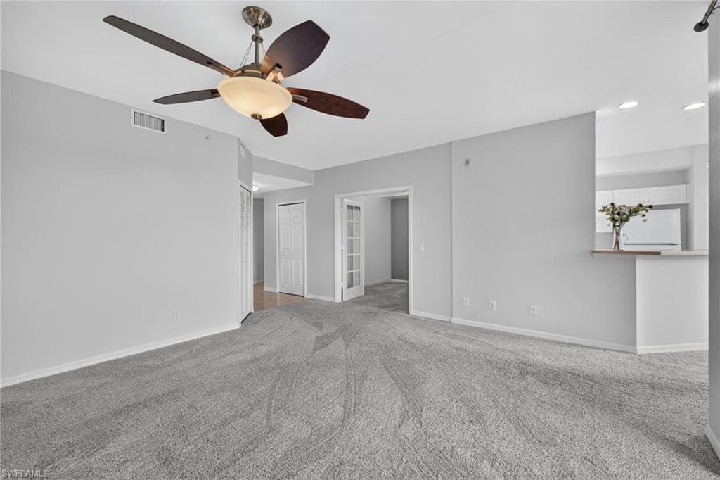 4015 Palm Tree BLVD 304-9