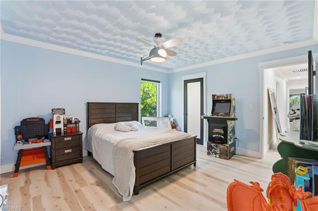 3931 W Riverside DR-27