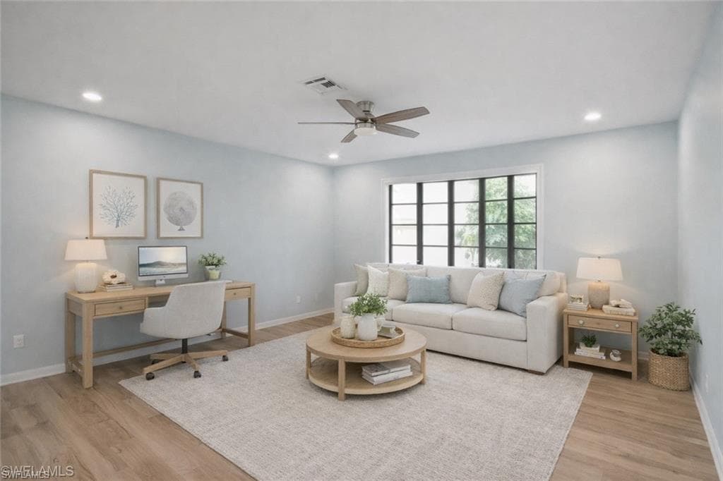 6686 Kestrel CIR-23