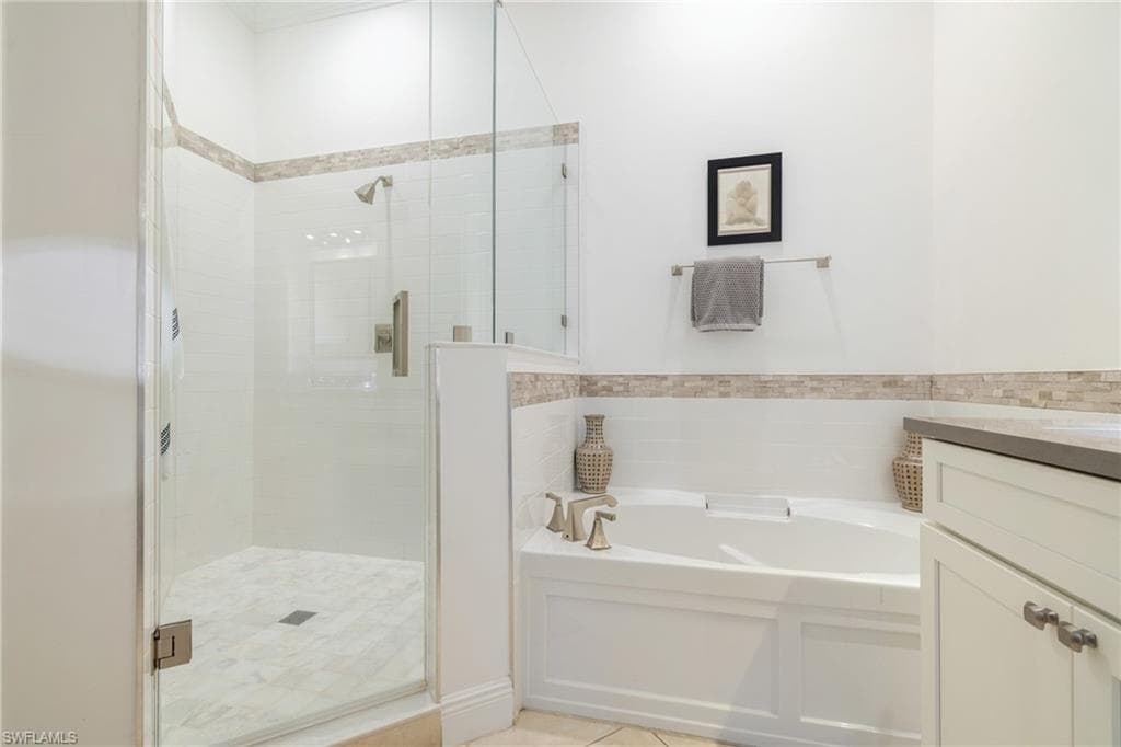 6871 Sterling Greens DR 202-33