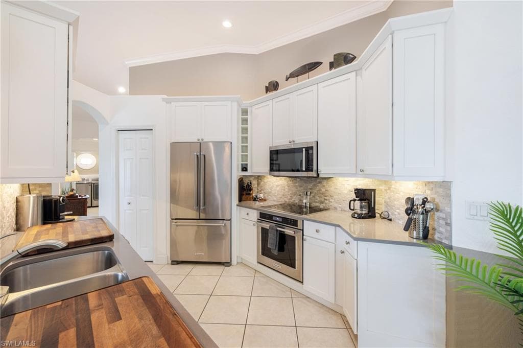 6871 Sterling Greens DR 202-19