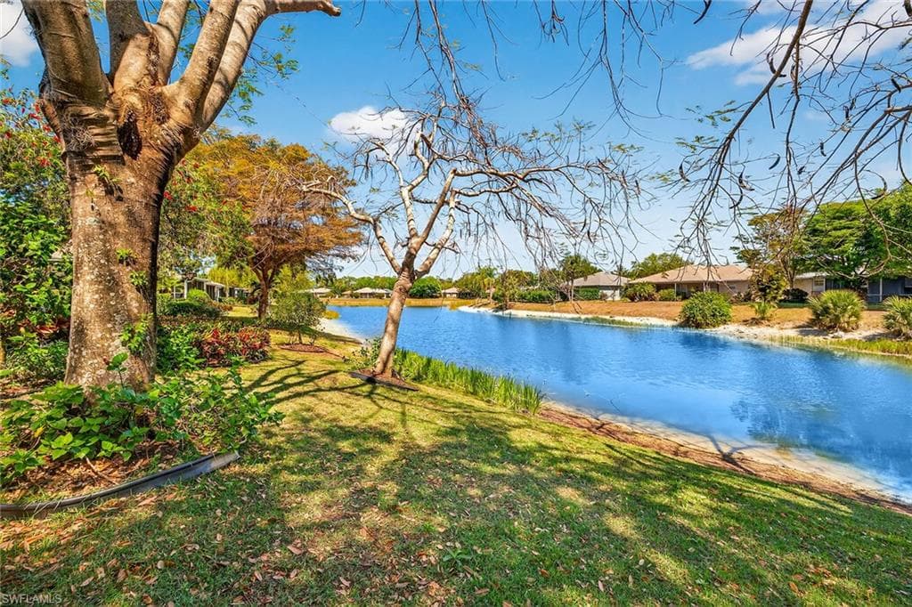 9560 Village View BLVD-32