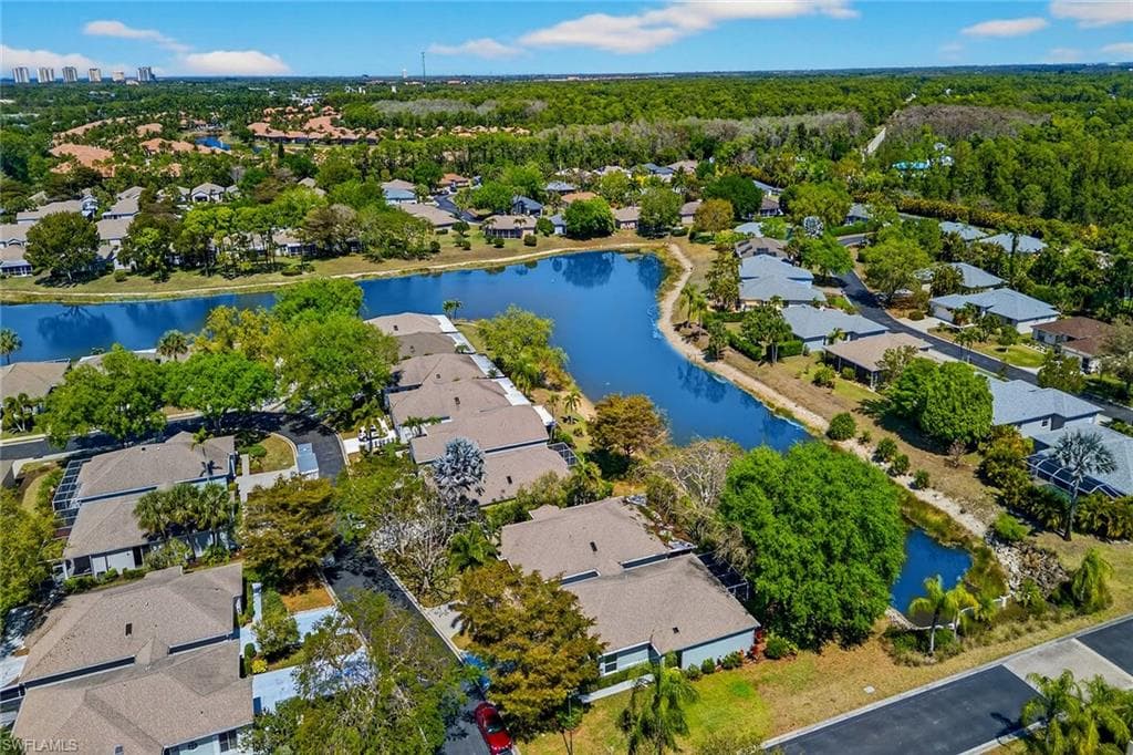 9560 Village View BLVD-39