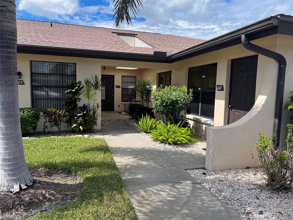 3906 SE 11th PL 606-23
