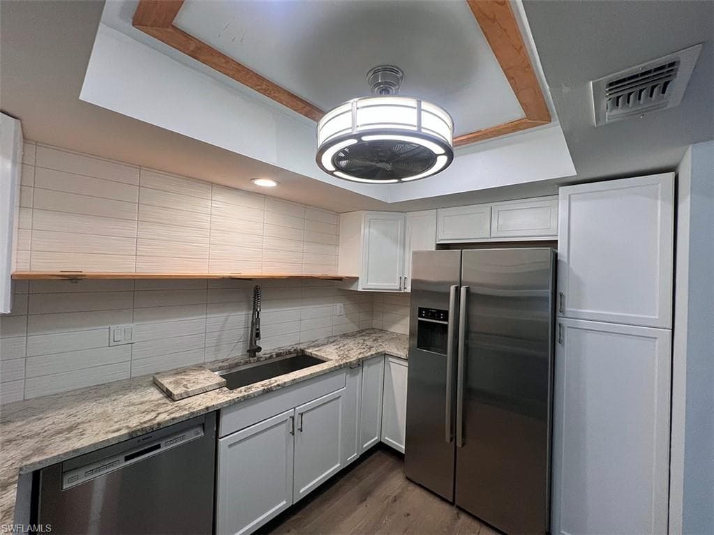 3906 SE 11th PL 606-5
