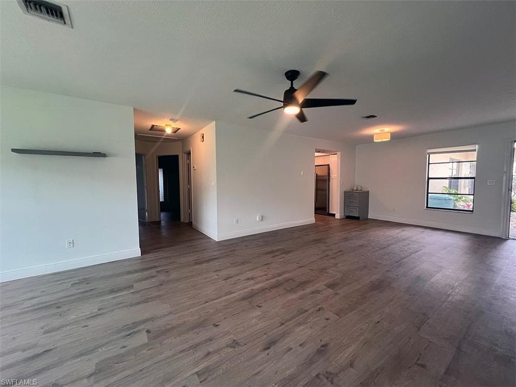 3906 SE 11th PL 606-9