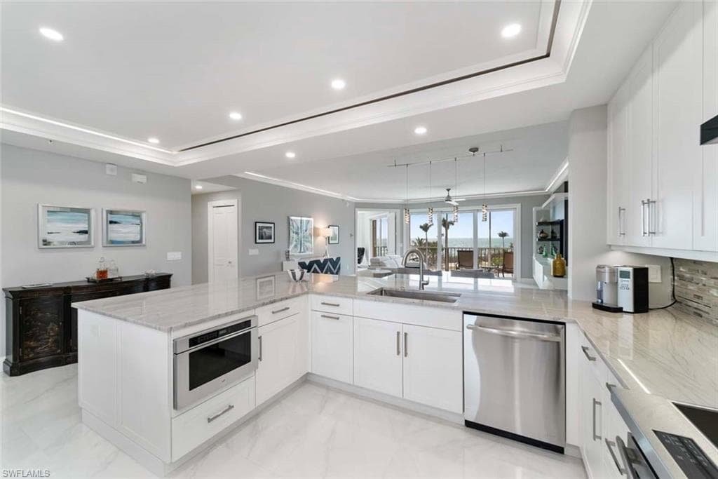 260 Barefoot Beach BLVD 303-5