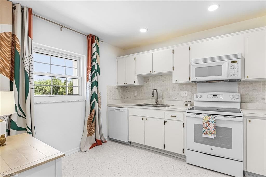 6731 Panther LN D6-4
