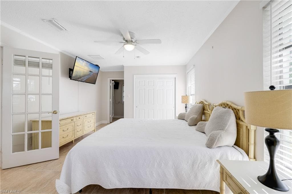 3461 Lakeview DR-23
