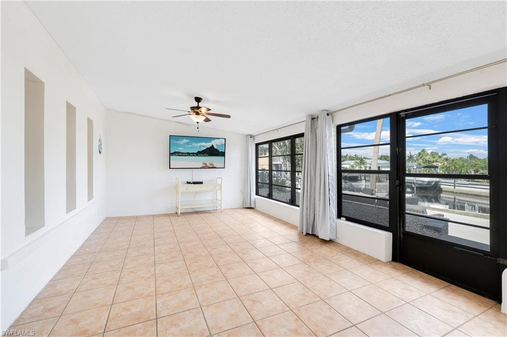 3461 Lakeview DR-20
