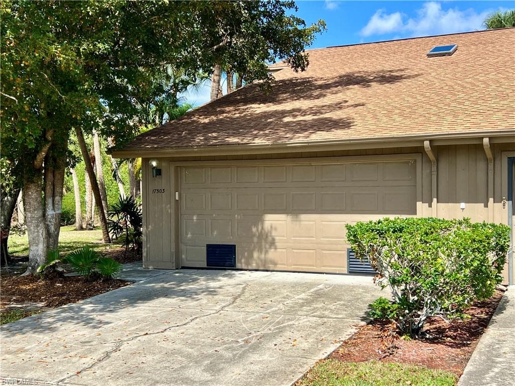 17503 Village Inlet CT-27