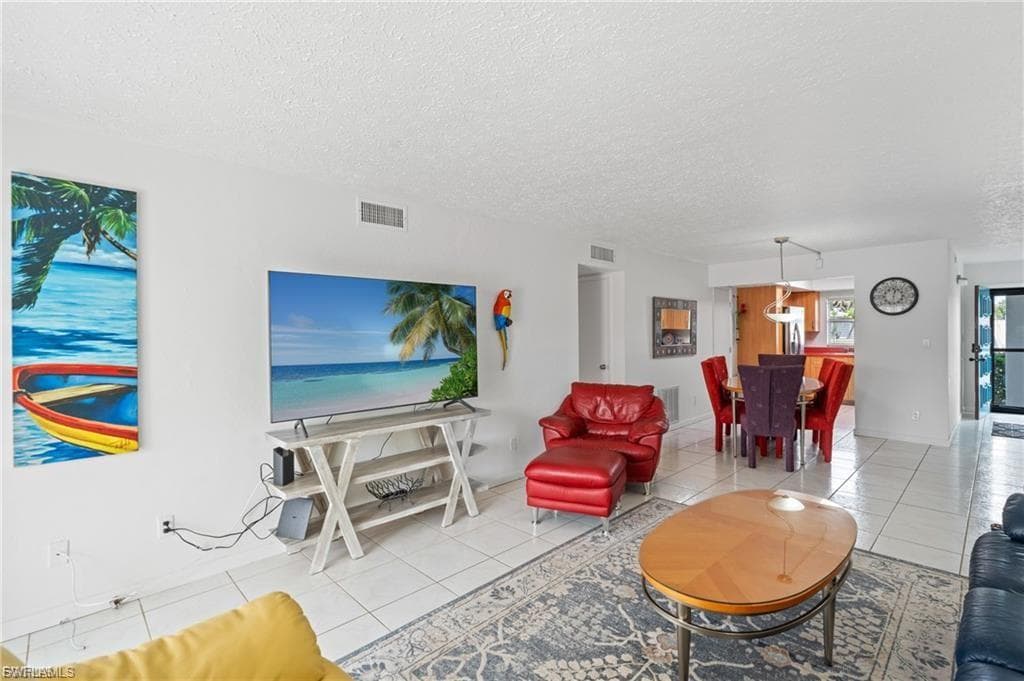 1006 SE 46th ST 1B-17