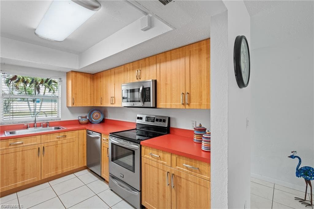 1006 SE 46th ST 1B-19
