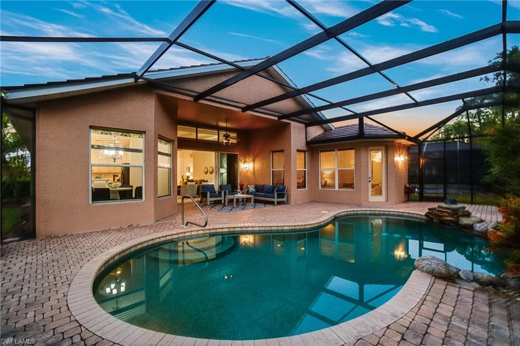 4828 Cerromar DR-5