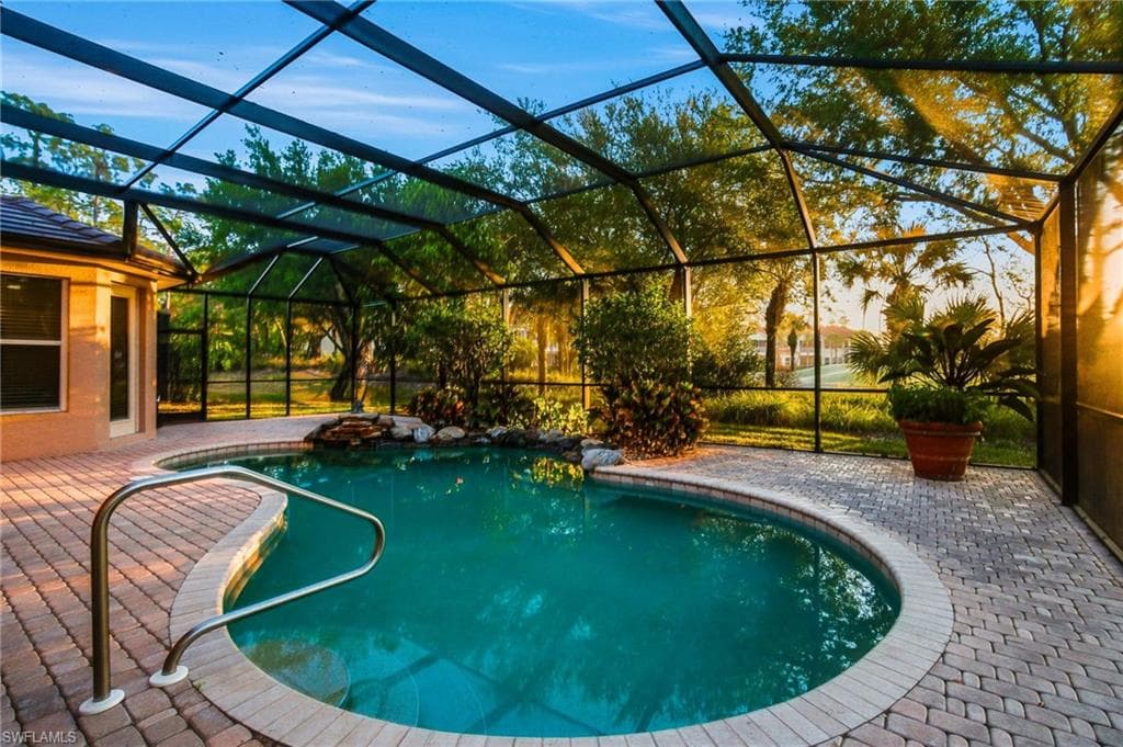 4828 Cerromar DR-38