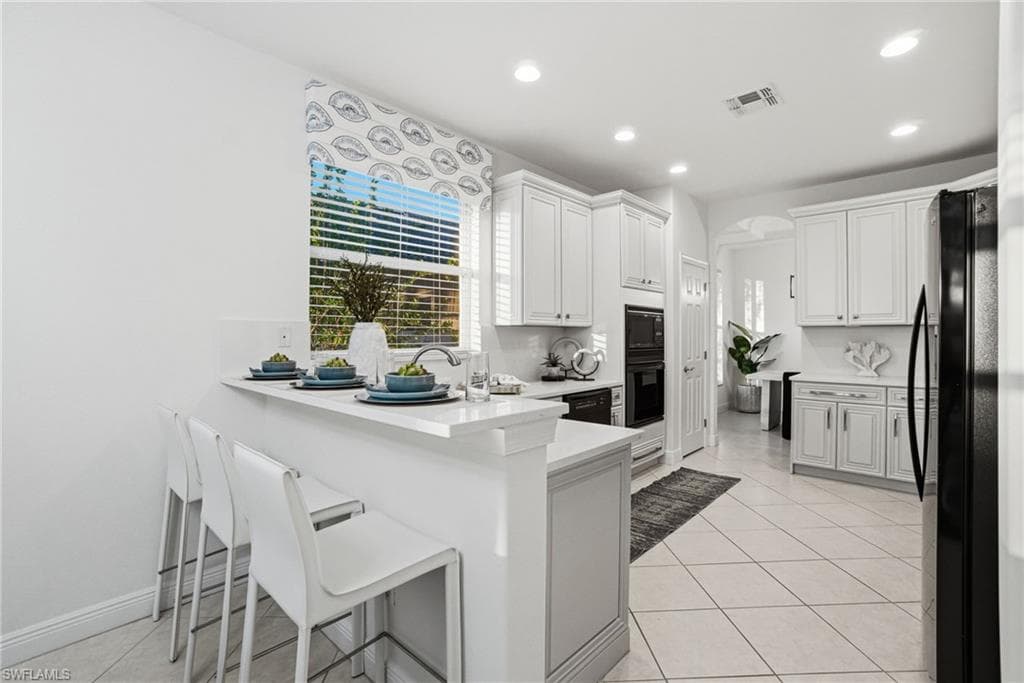 4828 Cerromar DR-15
