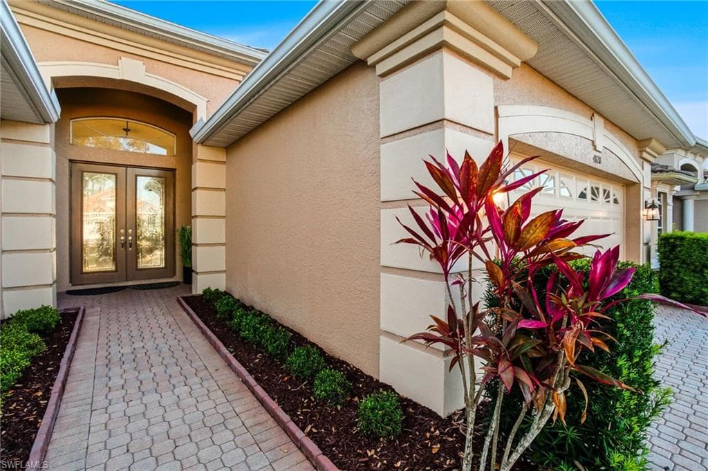 4828 Cerromar DR-4