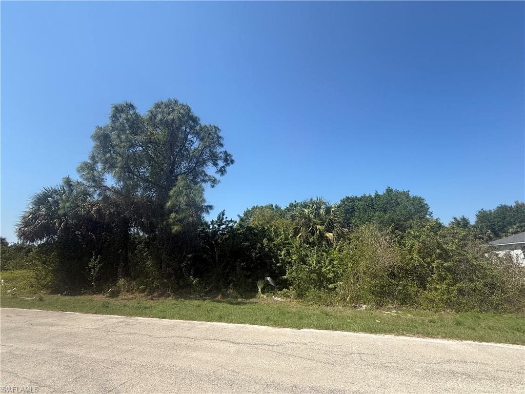 6035-6037 Latimer AVE-1