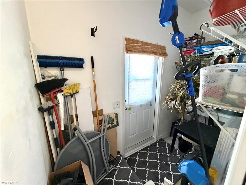 4621 Liberty LN E-26