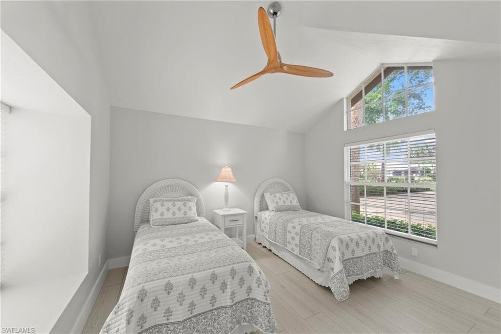 27260 Enclave DR-22