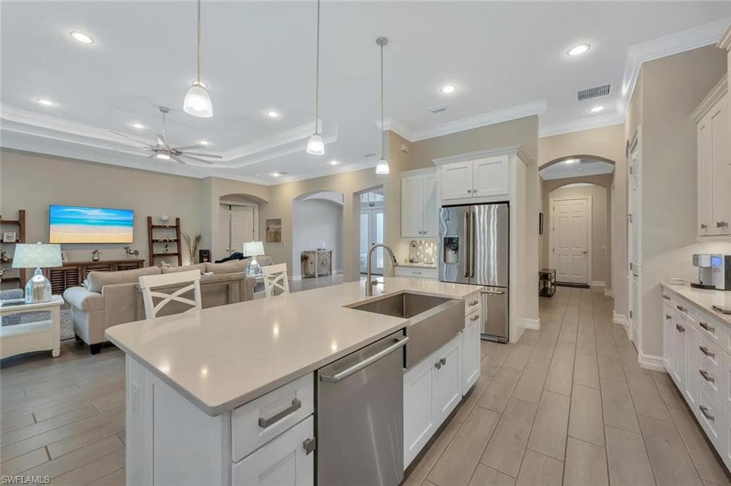1451 Mockingbird DR-16