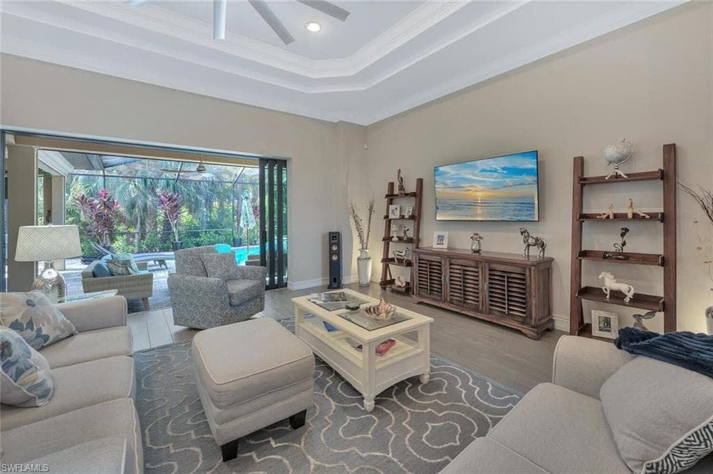 1451 Mockingbird DR-7