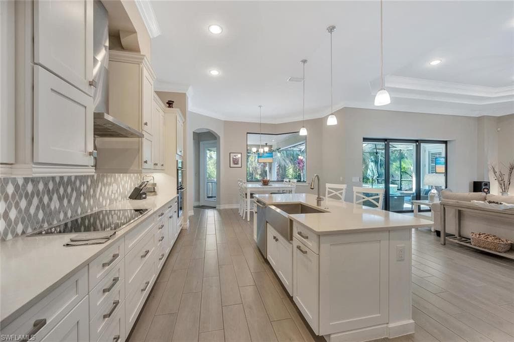 1451 Mockingbird DR-14