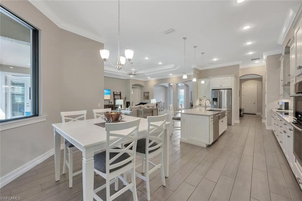 1451 Mockingbird DR-18
