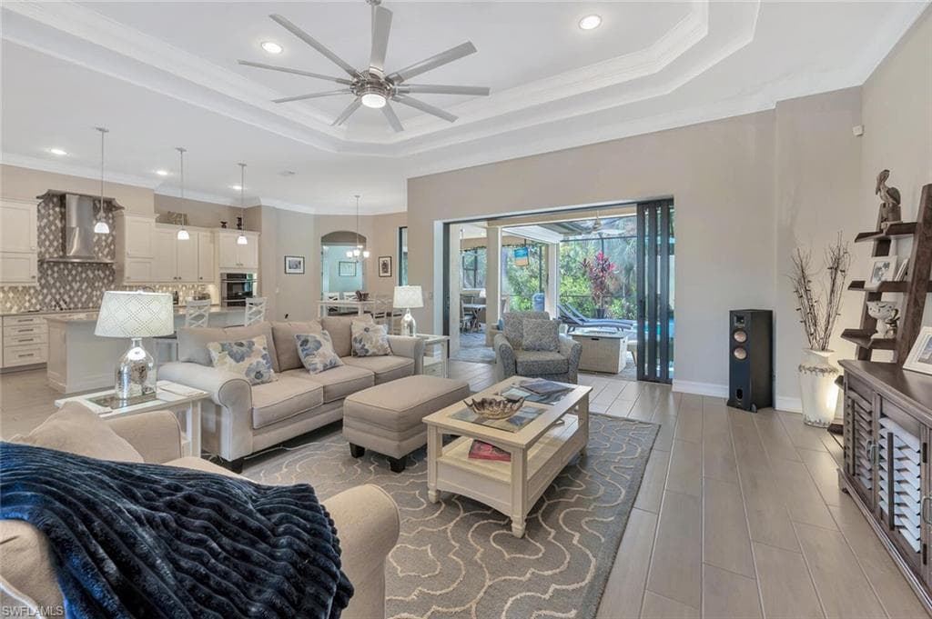 1451 Mockingbird DR-8