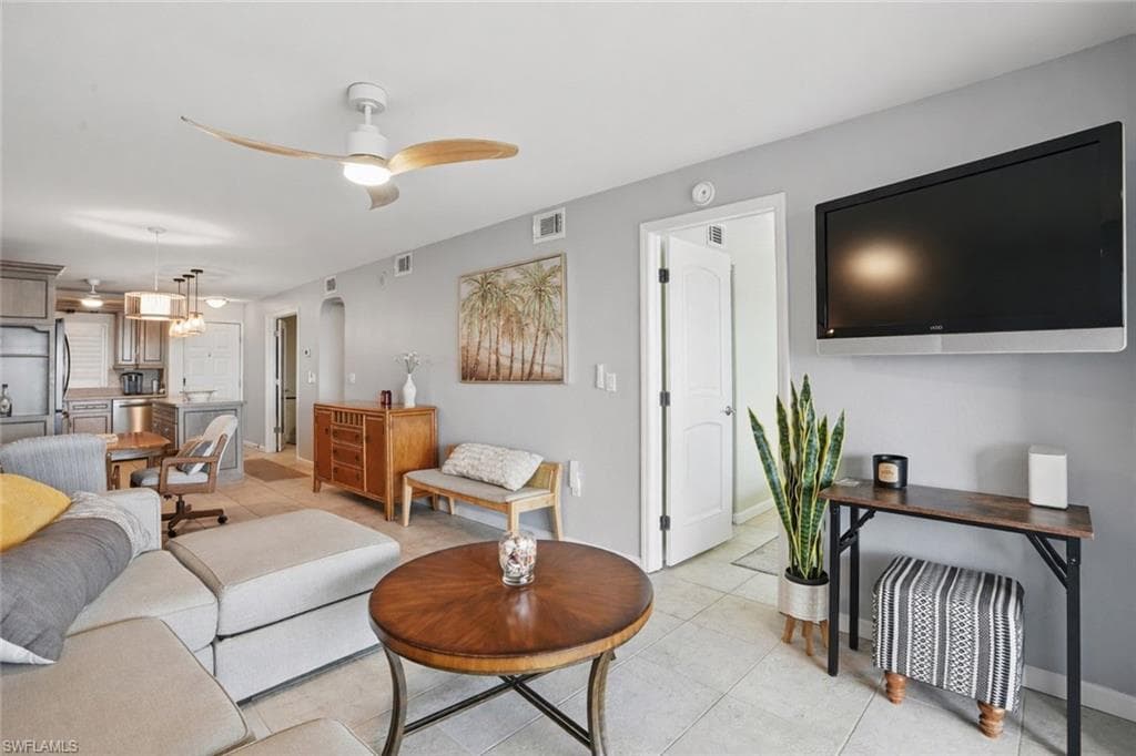 6891 Estero BLVD 362-3