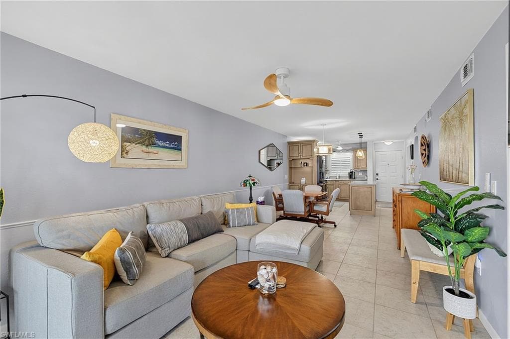 6891 Estero BLVD 362-9