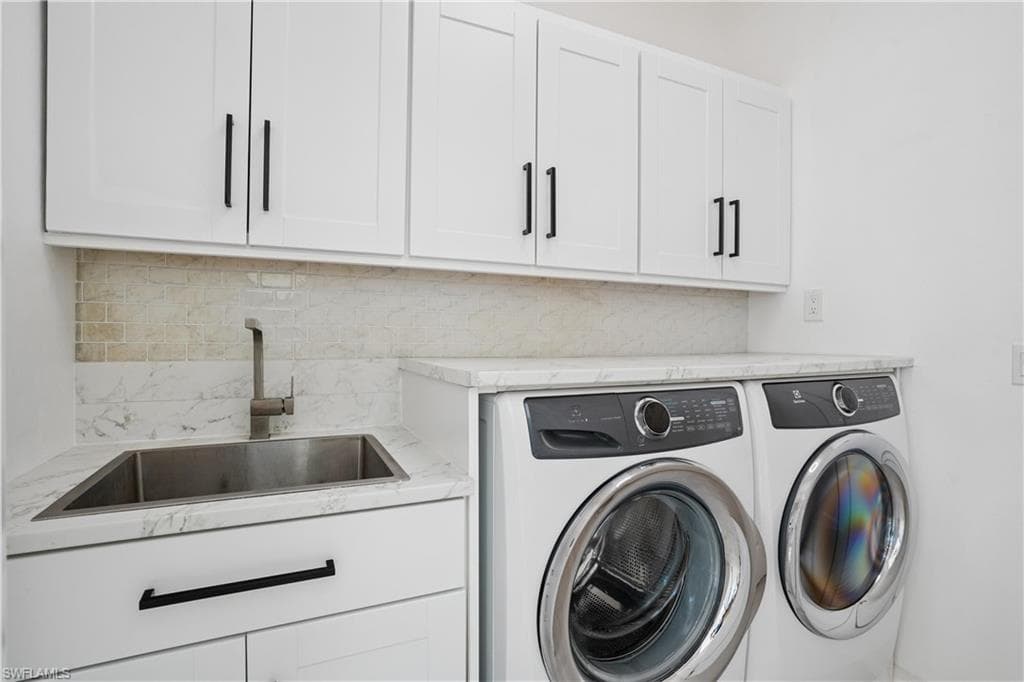 1775 Waterfall CT-20
