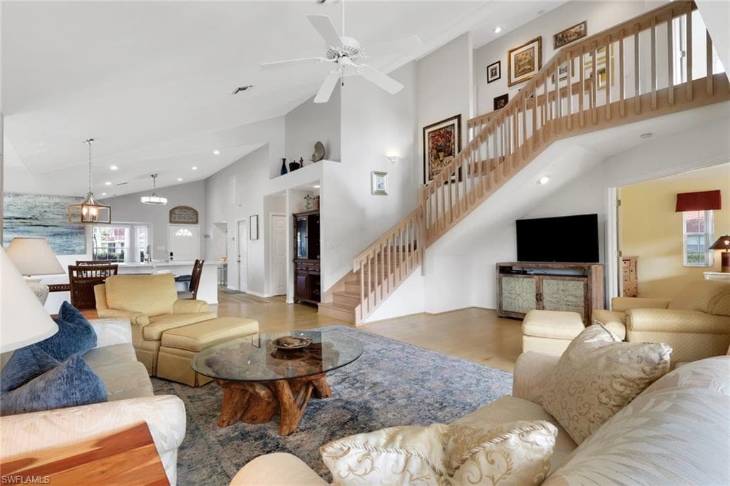 3588 Corinthian WAY-14