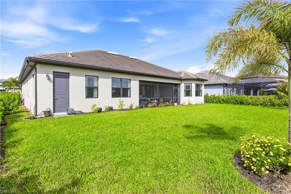 11674 Canopy LOOP-24